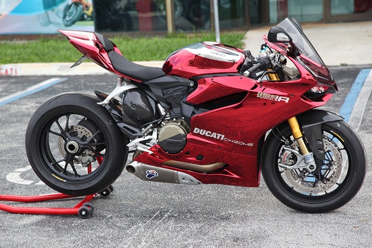 Sieu moto Ducati 1199 Panigale R ban do Cromata Rossa-Hinh-2